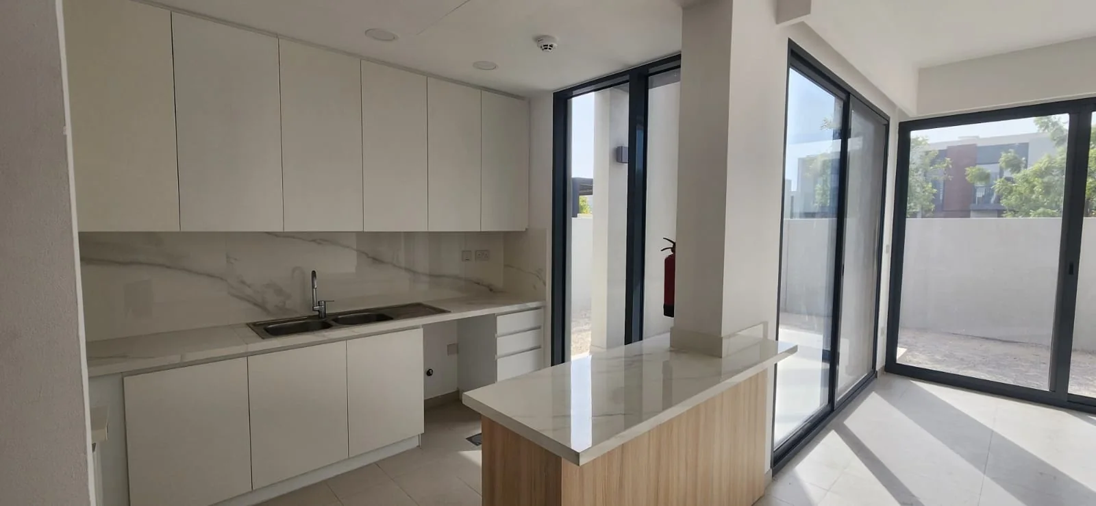 Kitchen with island